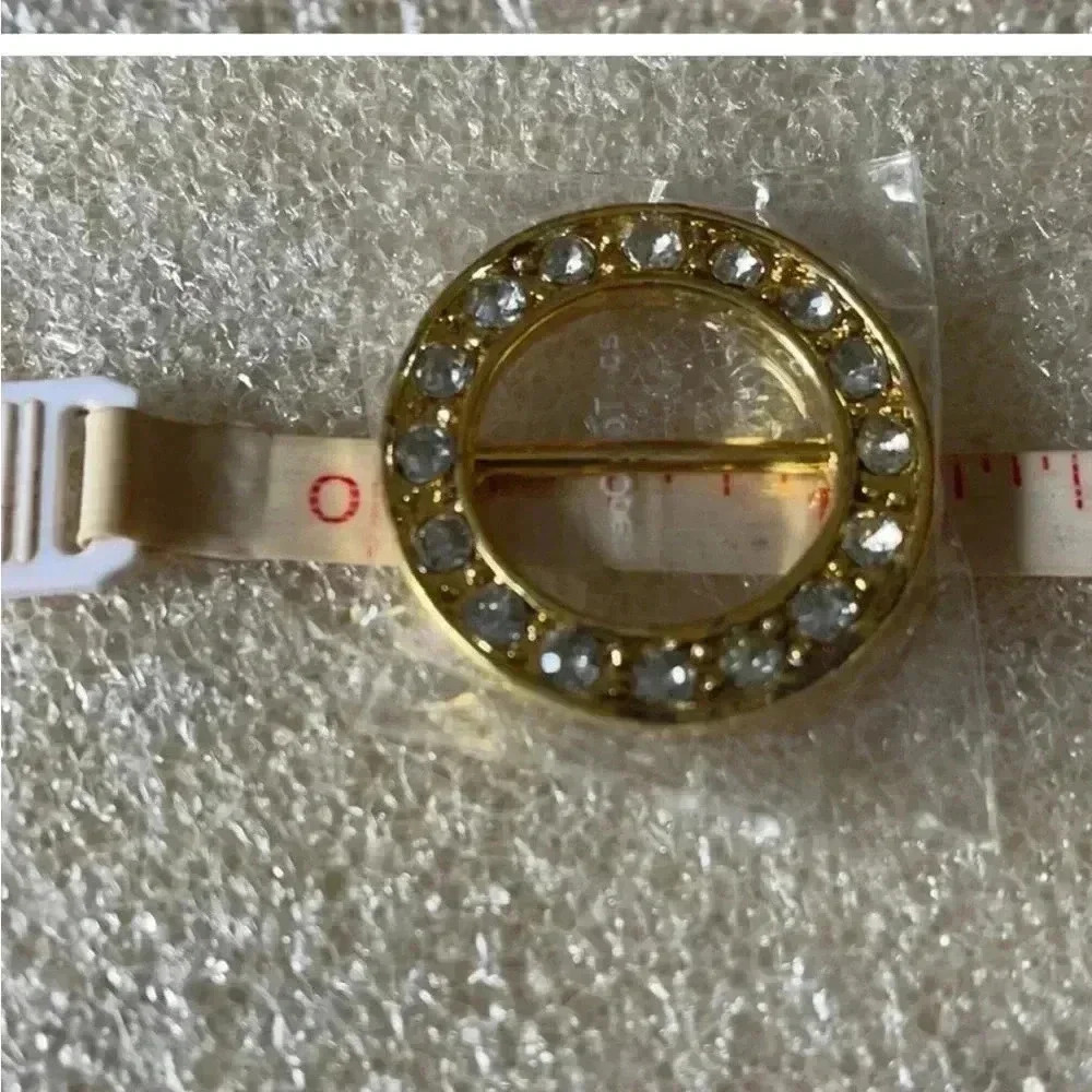 Gold with‎ jewels belt clasp